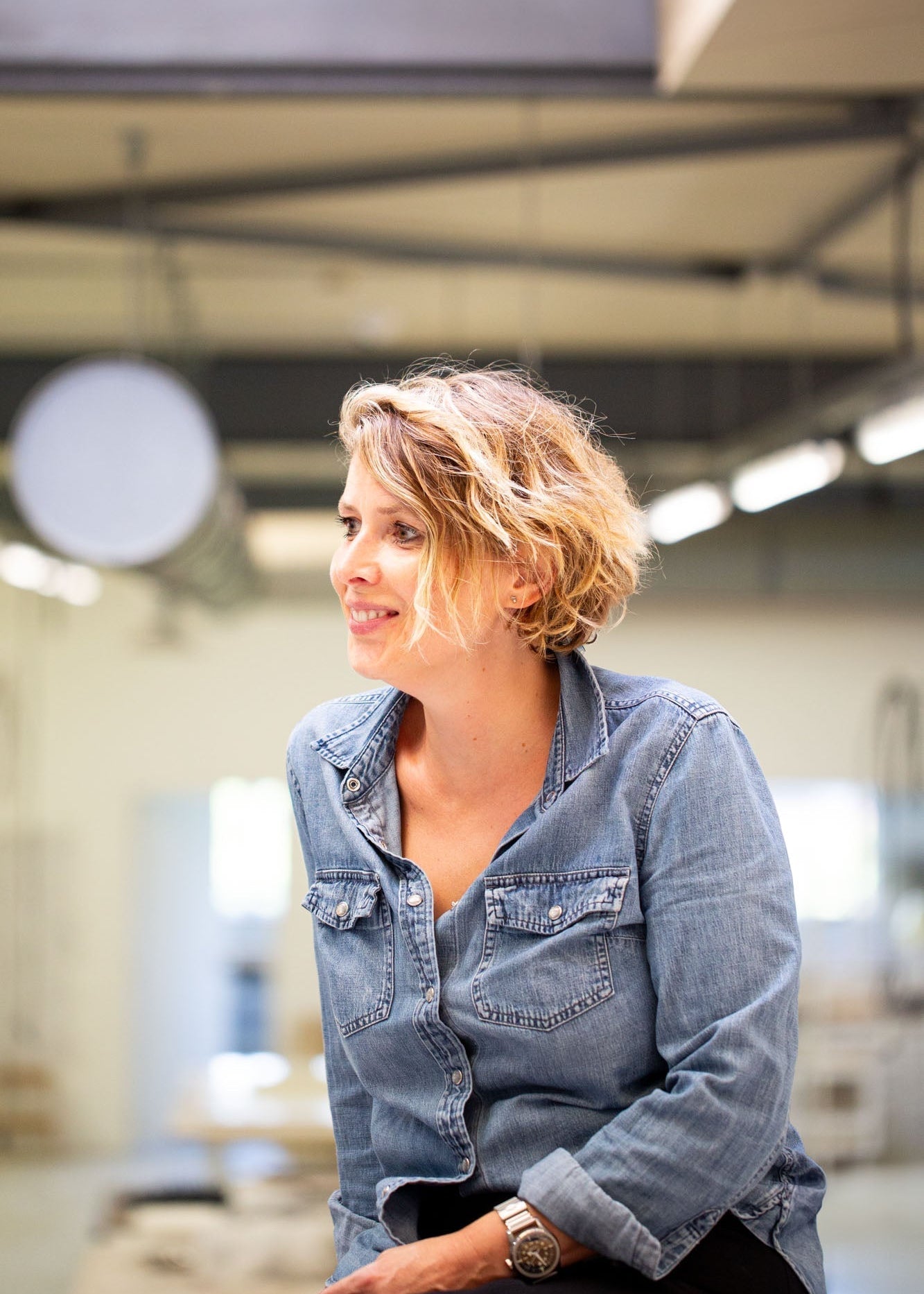 Silène Fry : Dialogue poétique entre geste et matière