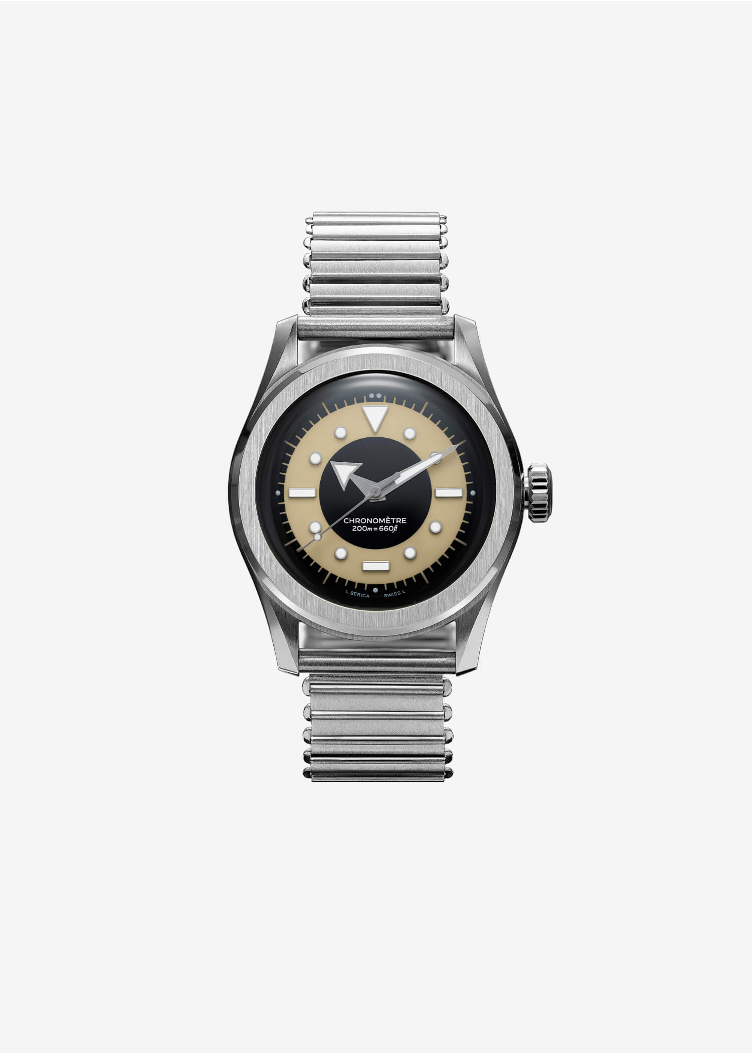 SERICA 6190 TXD 'Tuxedo' couronne 3h automatique. Gros plan du boîtier acier et cadran bi-ton émaillé noir et beige.