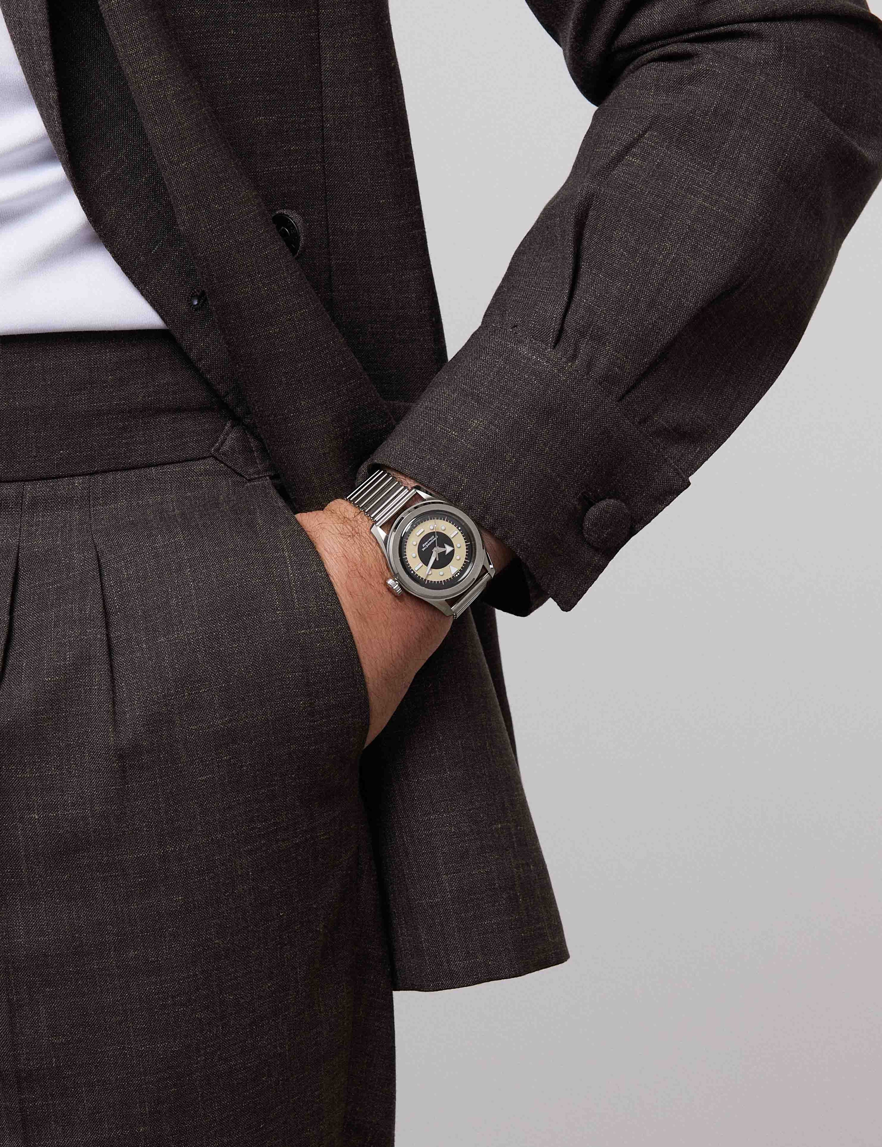 Serica Watches - Le Grand retour du cadran Tuxedo