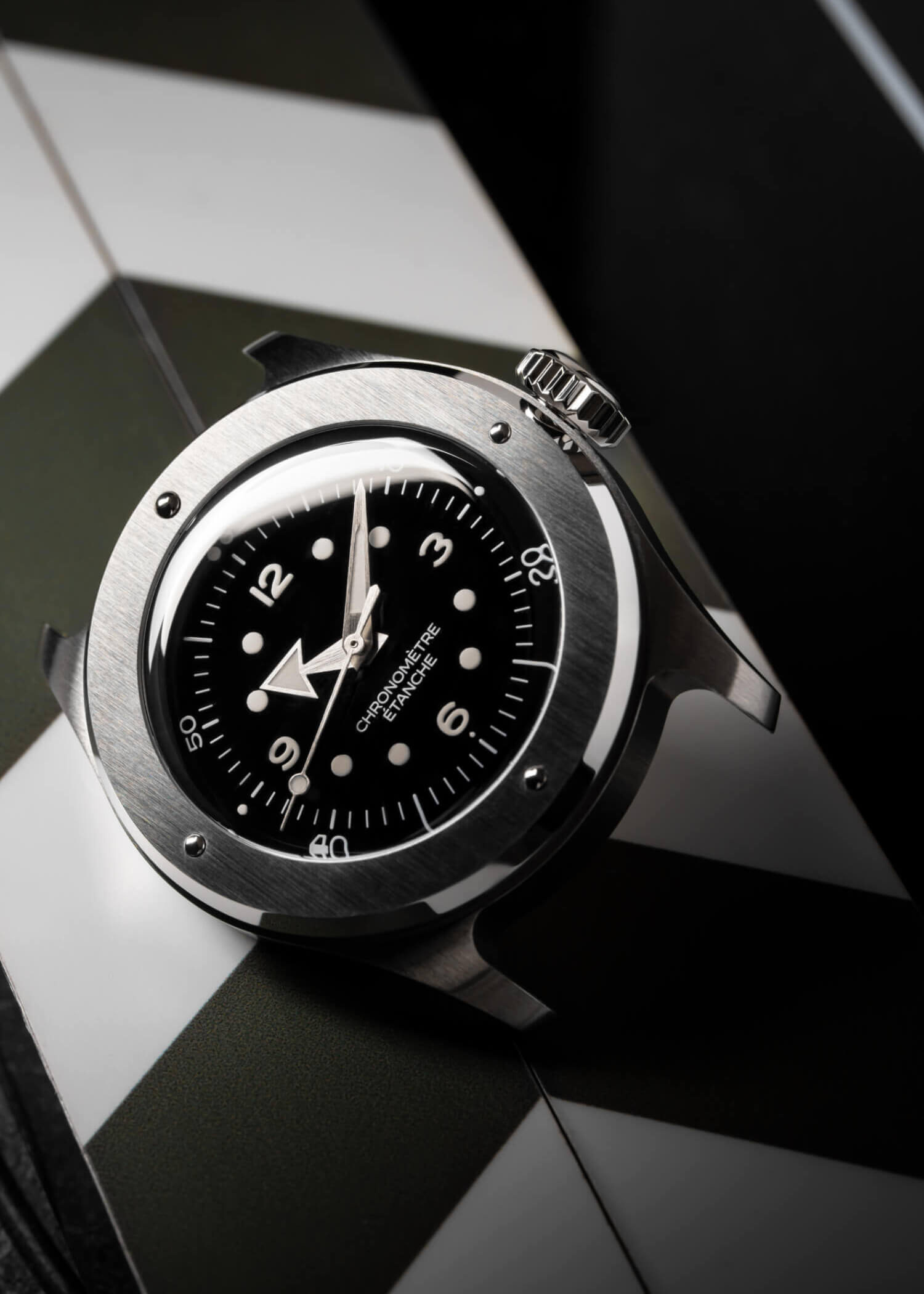 Serica Watches - Ref. 7505 - Emaille-Schwarz