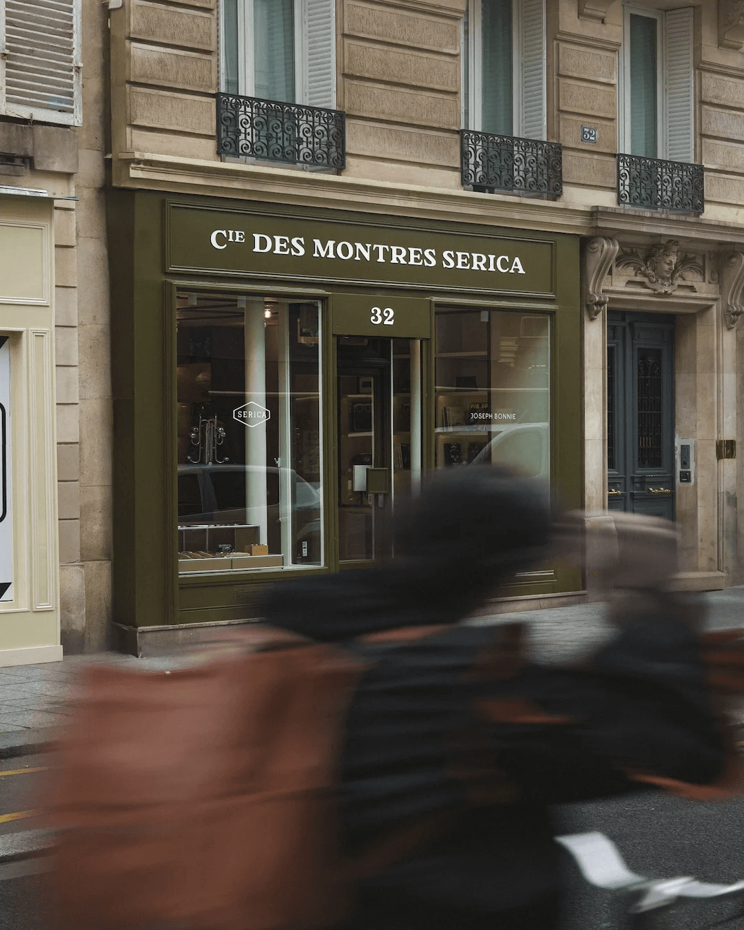 Serica Watches - Serica Watches - Boutique 32 Rue de Turenne 75003 PARIS