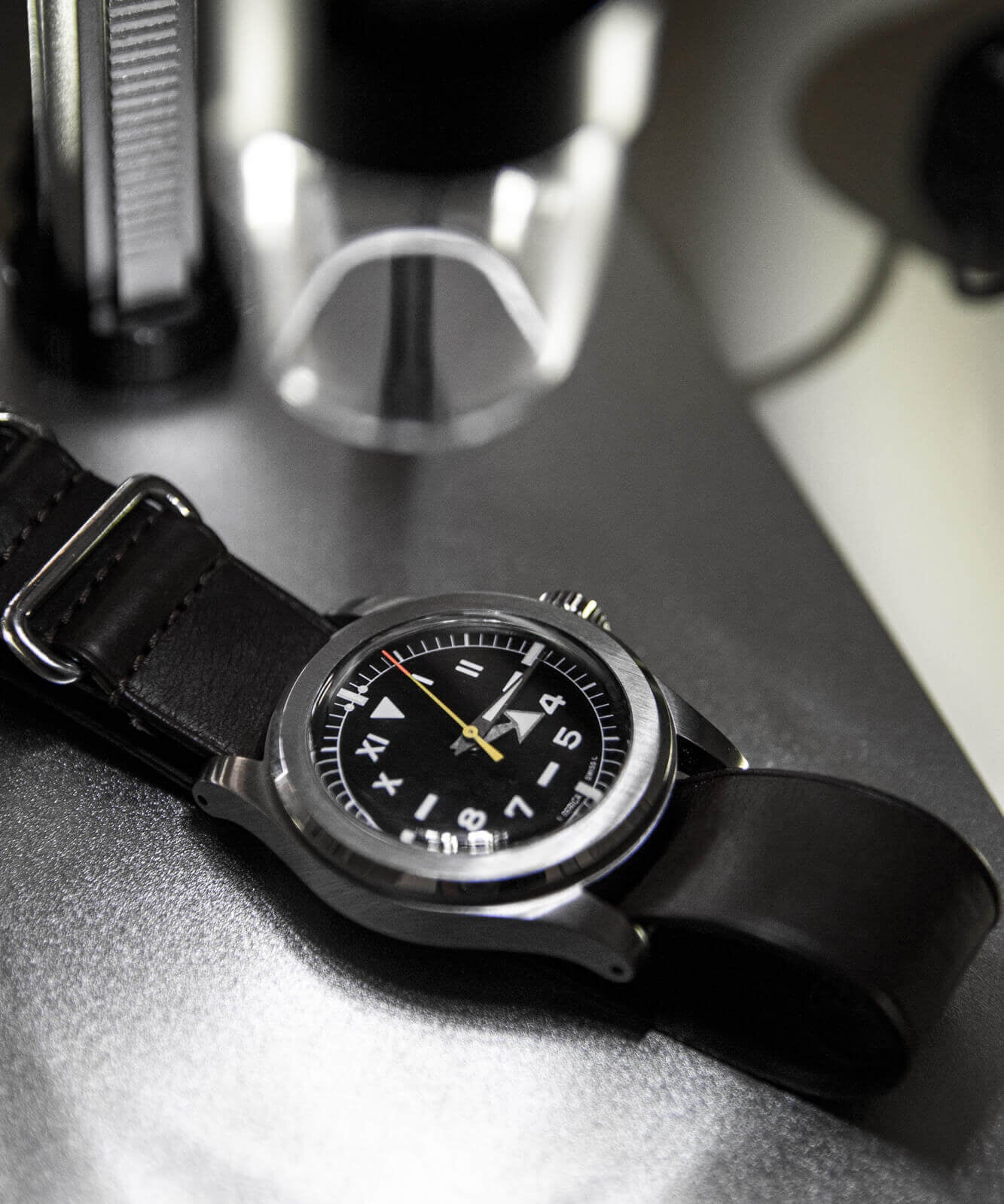 Serica Watches - SERICA et à deux mains