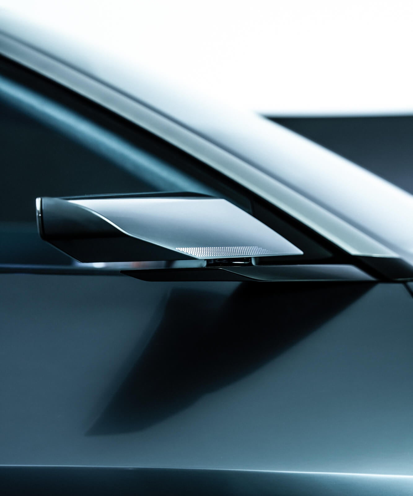 Serica Watches - SERICA x PEUGEOT RCZ VISION