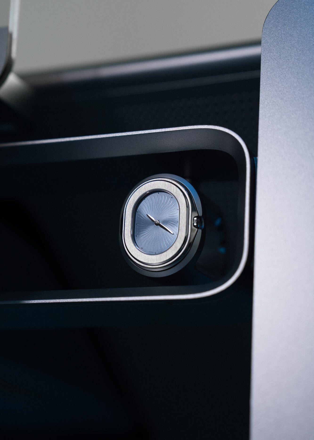 Serica Watches - SERICA x PEUGEOT RCZ VISION