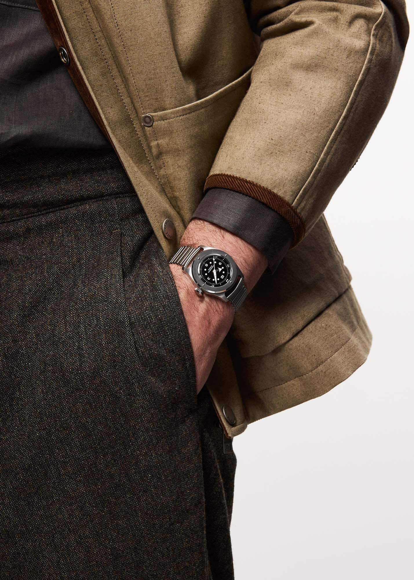 Serica Watches - Ref. 7505 - Emaille-Schwarz
