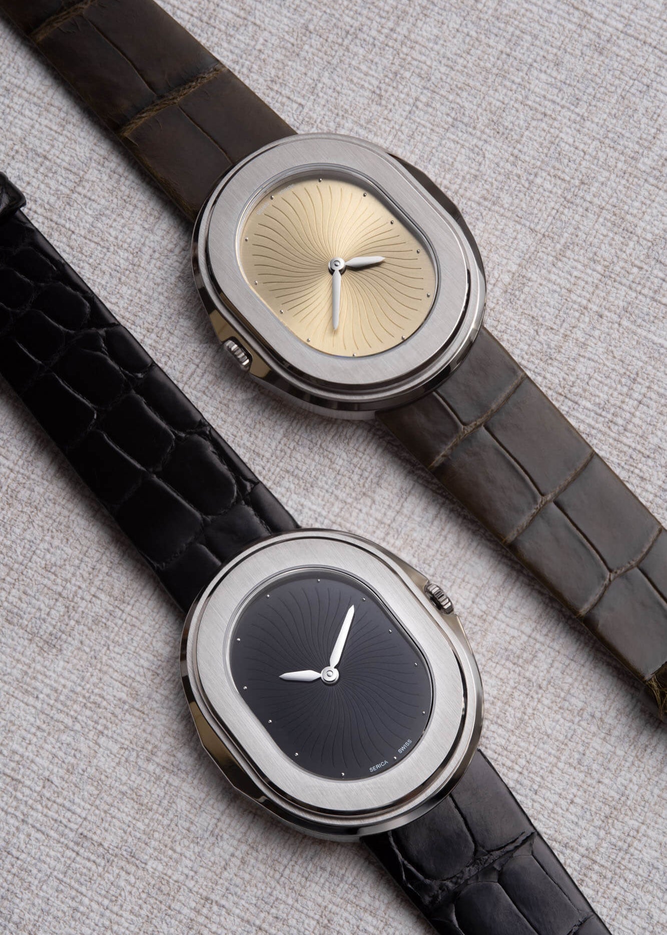 Serica Watches - Montres SERICA 1174 Parade cadrans or Laiton et noir soleillé et guilloché. Bracelet cuir style alligator vert et noir.