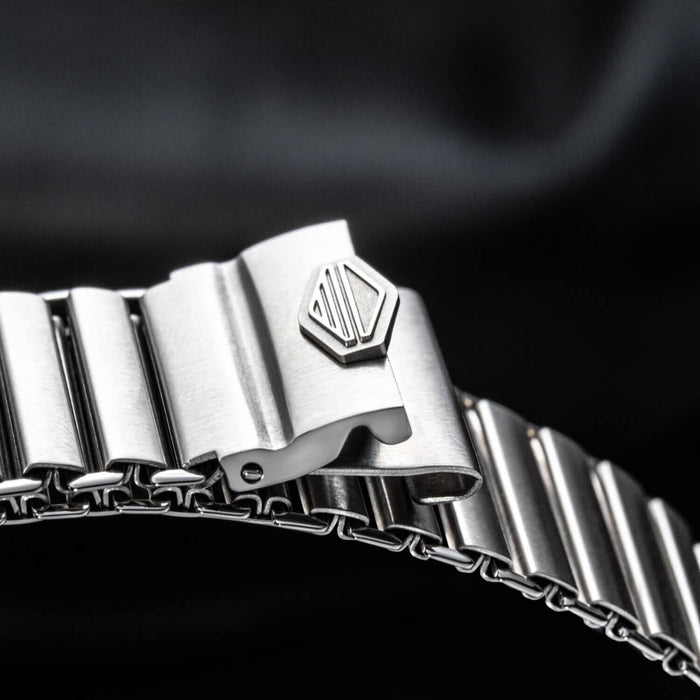 Serica Watches - Montres SERICA – Site Officiel des Montre Robustes et Élégantes
