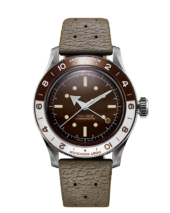 8315 - 2 GMT Rosso sabbia