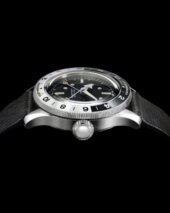 8315 - 1 GMT Enamel Black